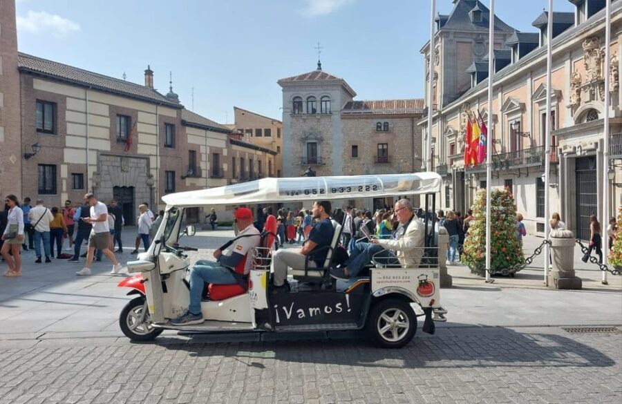 Madrid by Eco Tuk: Private tour, choose your duration! - What to Expect During Your Tour