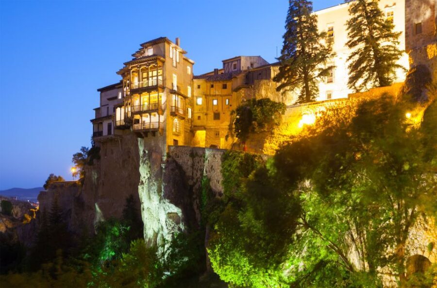 Madrid: Cuenca, Hanging Hauses and Cathedral Full-Day Trip - In-Depth Look at the Highlights