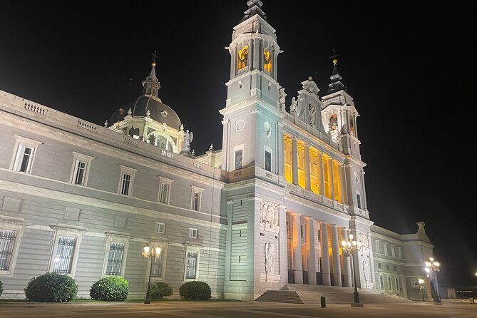 Madrid Evening Walking Tour and optional Flamenco Show - What Travelers Say and Why It Matters