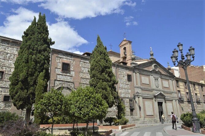 Madrid Guided Tour of the Descalzas Reales Monastery - An In-Depth Look at the Experience