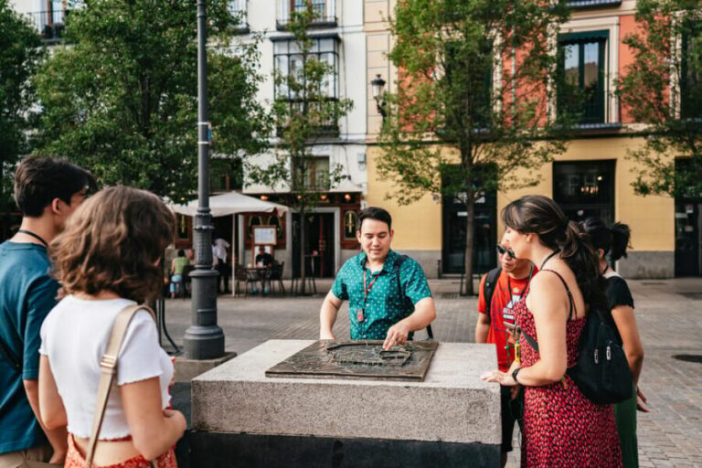 Madrid Highlights + Entrance to Prado Museum - In-Depth Review of the Madrid Highlights Tour