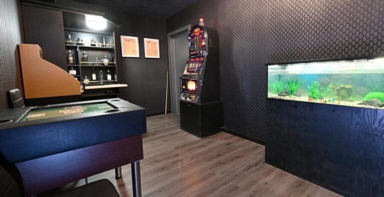 Madrid: Mob's Cage - Escape Room game - Who is This Experience Best For?