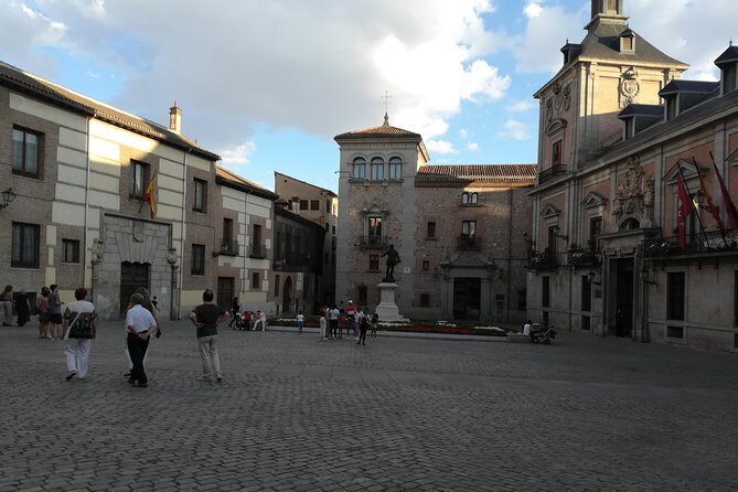 Madrid Old Town Walking Tour with Small Group - FAQ