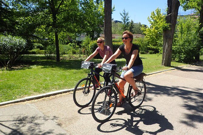 Madrid Parks & Riverside Bike Tour - FAQ