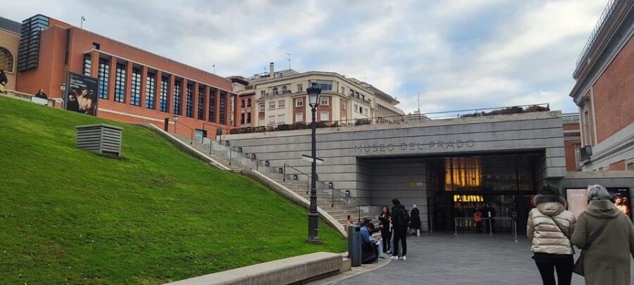 Madrid: Prado Museum Guided Tour Small Group - A Closer Look at the Prado Museum Guided Tour