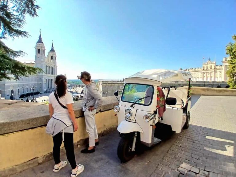 Madrid: Private Tuk-Tuk Tour Highlights - The Itinerary: What to Expect