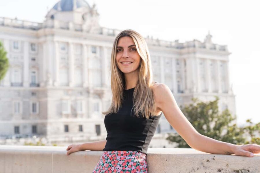 Madrid: Professional photoshoot at the Royal Palace - The Sum Up