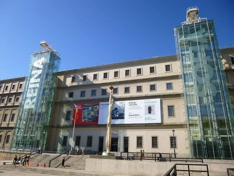 Madrid: Reina Sofia Museum private tour with local guide - Exploring the Value: Is It Worth It?