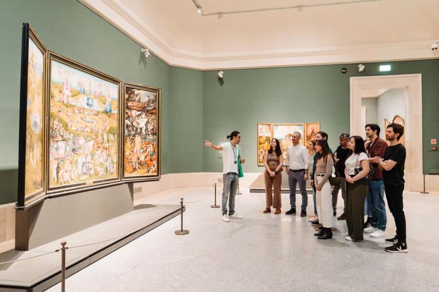 Madrid: Royal Palace, Prado Museum & Historic Center Tour - Exploring Madrid’s Top Sights: What to Expect
