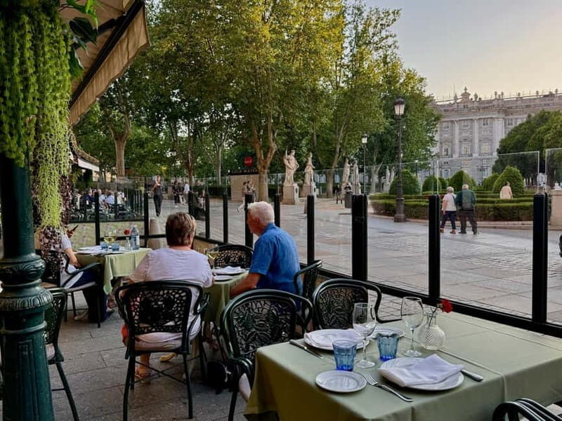 Madrid: Royal Palace Small Group Guided Tour & Wine Tasting - Why This Tour Offers Good Value