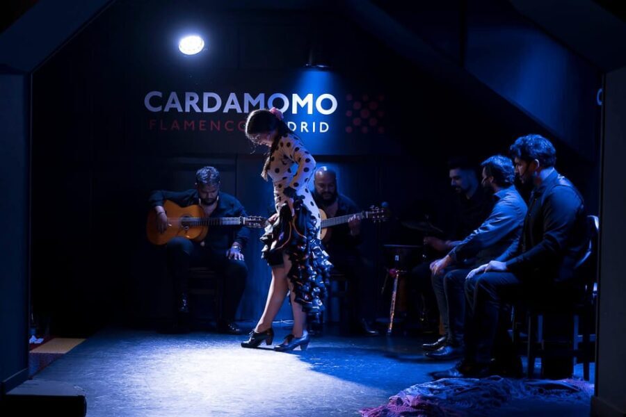 Madrid: Tablao Cardamomo Flamenco Show with 1 drink included - A Deep Dive into the Flamenco Experience at Cardamomo