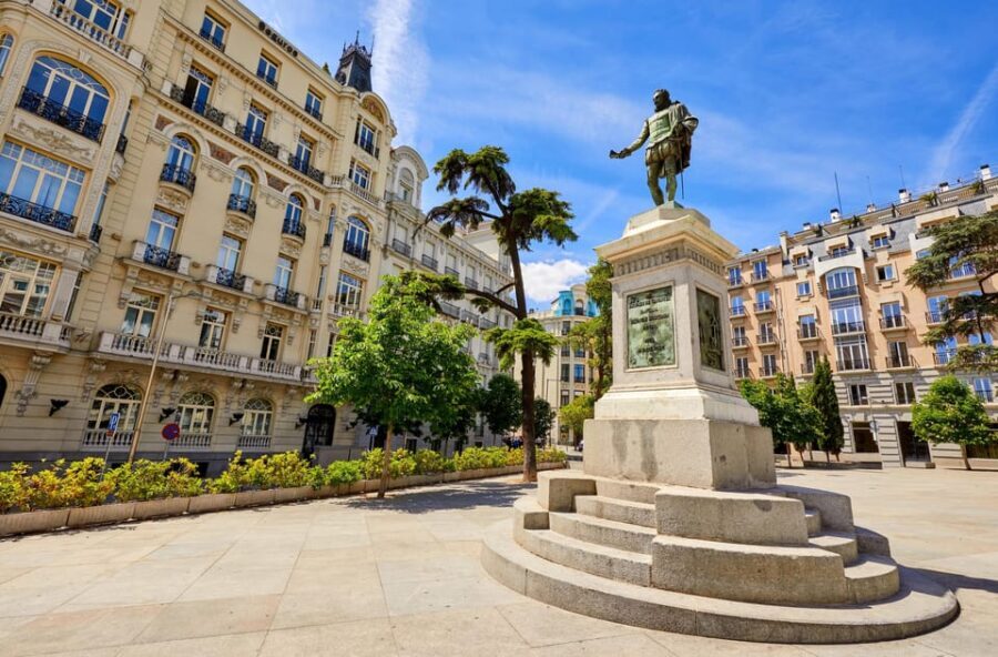 Madrid: Walking tour Barrio de las Letras and Madrid de los Austrias - What to Expect on the Tour