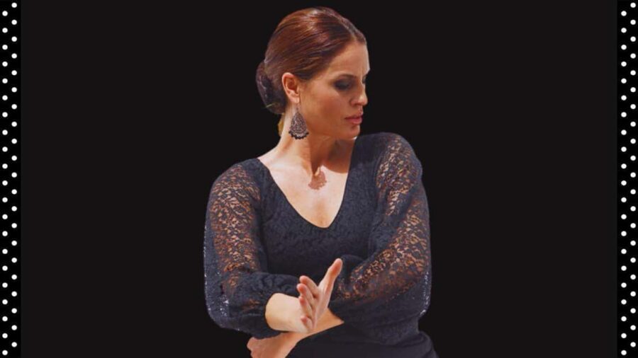 Málaga: 1-Hour Flamenco Dance Class with a Spanish Teacher - What Makes It Stand Out