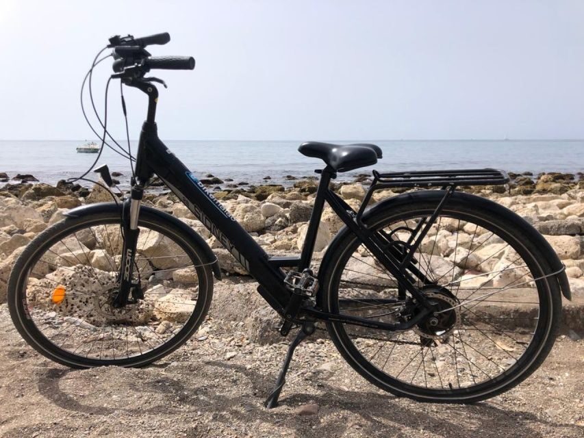Malaga: Electric Bike Rental - Exploring Malaga on an Electric Bike