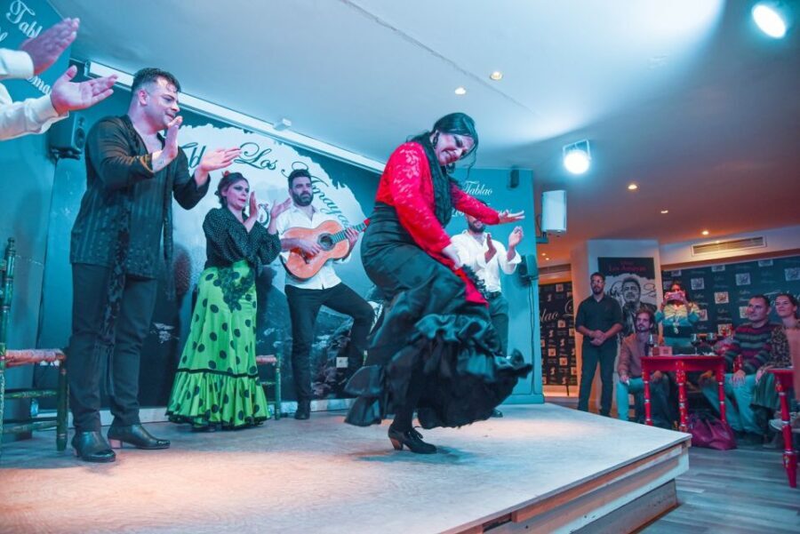 Malaga: Flamenco, Tapas, and Wine Tour - Exploring Malaga’s Flavors and Soundscapes