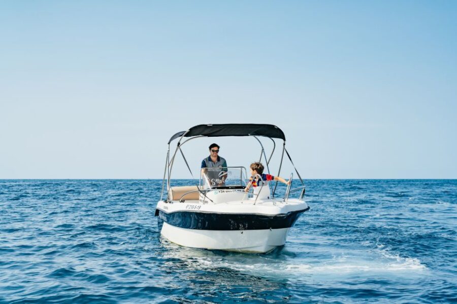 Malaga: License-free Boat Rental for Dolphin Watching - Exploring the Malaga Coast: A Practical Overview