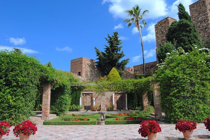 Malaga Monuments Private Walking Tour - What Makes This Tour Stand Out?