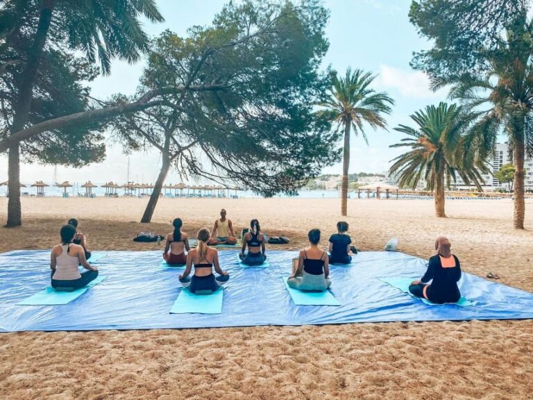Mallorca: Yoga and Brunch on Palmanova Beach - Introduction to the Mallorca Yoga and Brunch Experience