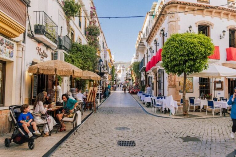 Marbella Old Town: Group Tour with a True Local - Deep Dive into the Experience