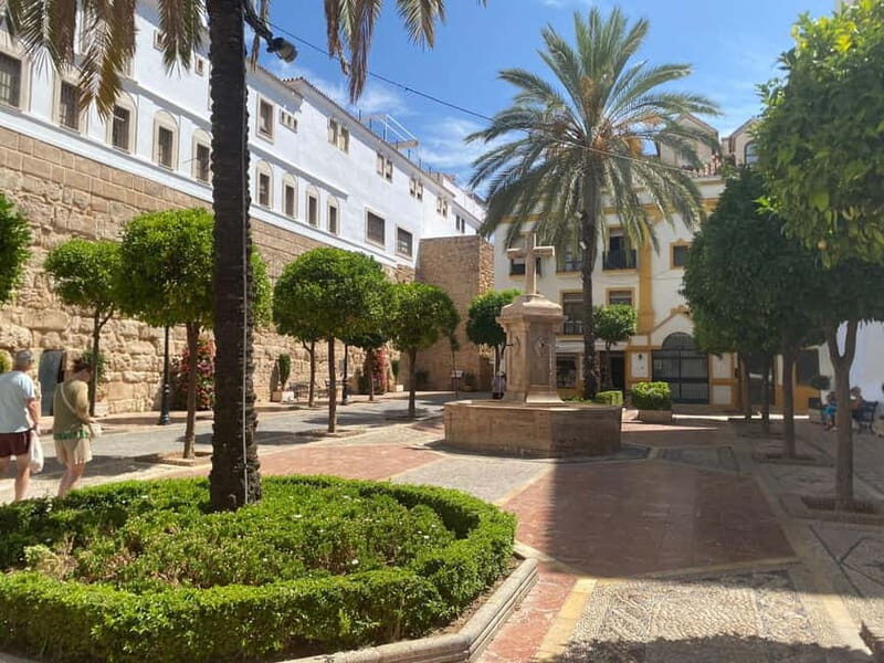 Marbella: Private guided city tour with tapas tasting - What’s Included and What to Keep in Mind