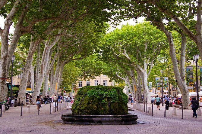 Marseille Aix-en-Provence and Cassis 7 hours - A Deep Dive into the Marseille, Aix-en-Provence, and Cassis Experience