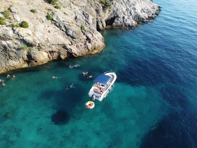 Medulin: Private Speedboat Tour to Cres Island - Exploring the Blue Cave