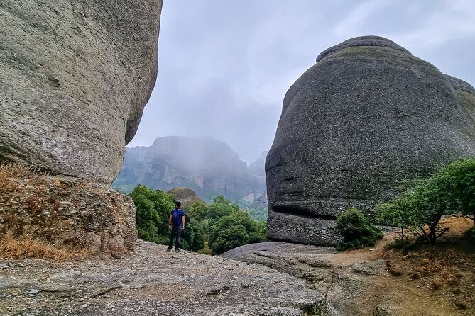Meteora Small Group Hiking tour with Transfer and Monastery Visit - An In-Depth Look at the Meteora Small Group Hiking Tour