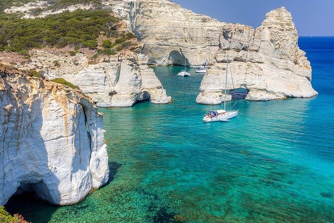 Milos Small-Group Full-Day Cruise with Snorkelling and Lunch - The Crew and the Experience