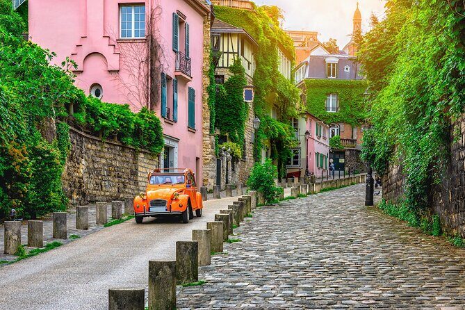 Montmartre and Sacre Coeur Private Guided Tour in Paris - What Travelers Say About This Tour