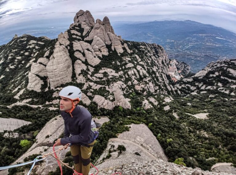Montserrat: Rock climbing in a magical environment. - Detailed Breakdown of the Experience