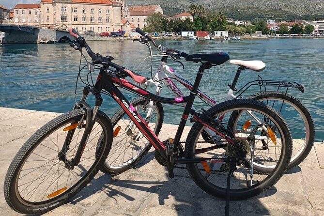 Motorcycle rental Trogir / BMW F850GS / Your own motorbike tour - Who Is This Tour For?