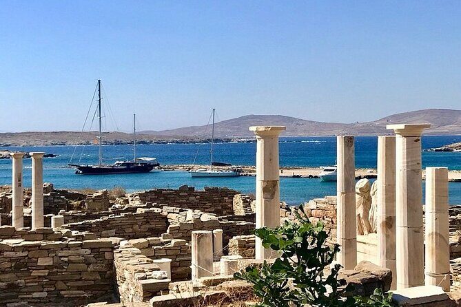 Mykonos Sail Cruise to Rhenia, Guided Tour of Delos, Lunch&Drinks - Who Should Book This Tour?