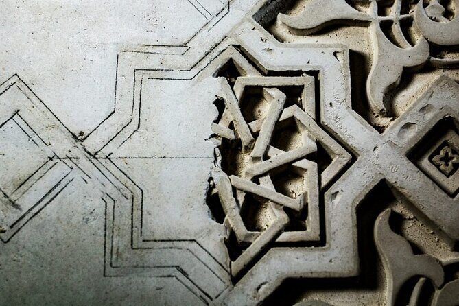 Nasrid Crafts: Only plasterwork workshop in the Alhambra - Analyzing the Price and Value