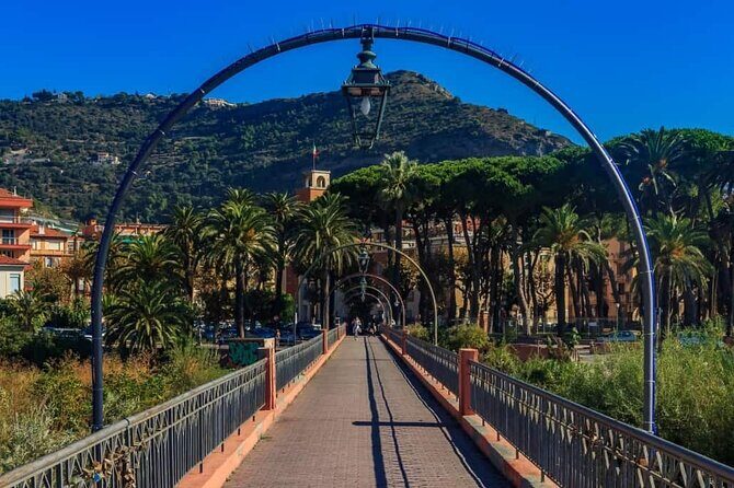 Nice airport transfer to Ventimiglia - FAQs