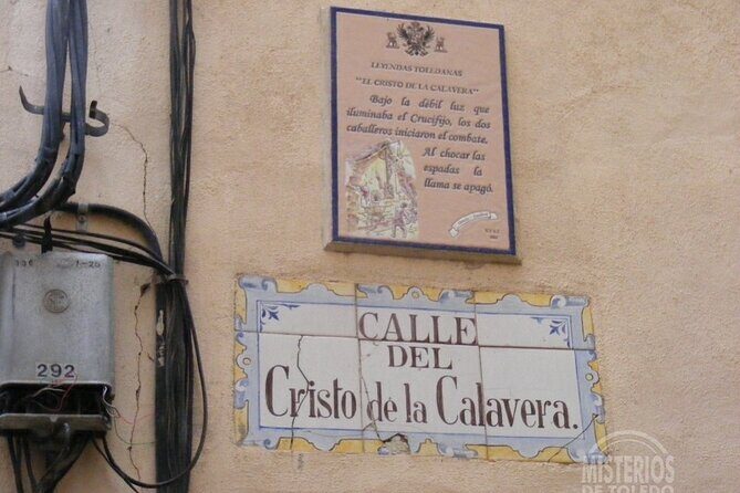 Night Walking Tour of Toledo to learn about Secrets and Legends - The Experience: What You Can Expect