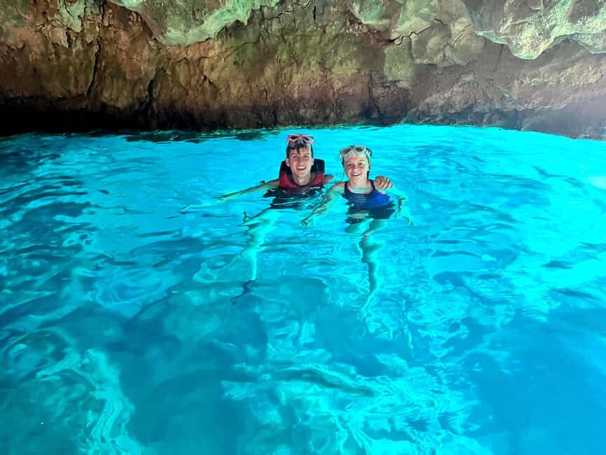 NON-GUIDED KAYAK RENTAL in Jávea/Xabia - A Detailed Look at the Experience
