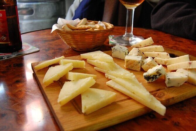 Old Granada Market & Food Tasting Tour - The Food & Drink: A Celebration of Local Products