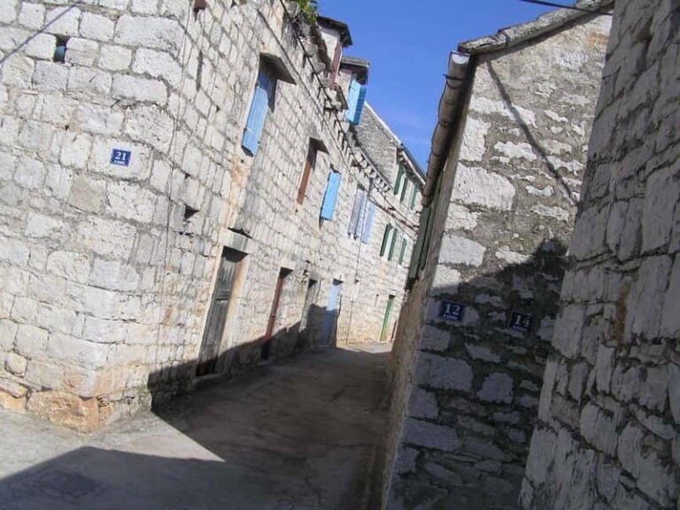 olta Island from Split: 5-Hour Olive Oil Tour with Lunch - The Value of the Tour