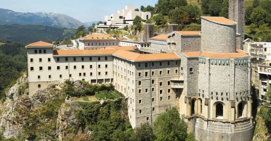 Oñati and Aranzazu sanctuary tour from San Sebastian - A Detailed Look at the Experience