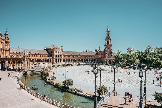 One-way Private Transfer From/To Sevilla Airport - Who Should Consider This Service?