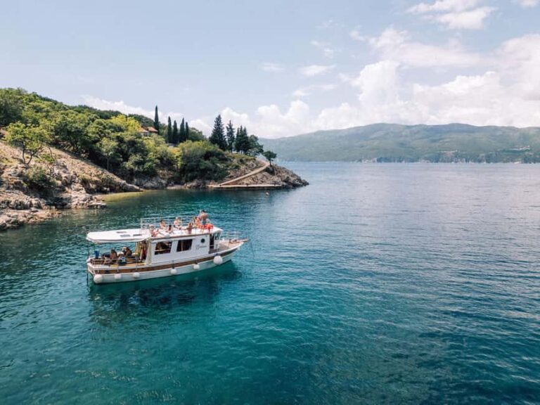 Opatija: Private Cres Island Boat Tour - Detailed Breakdown of the Itinerary