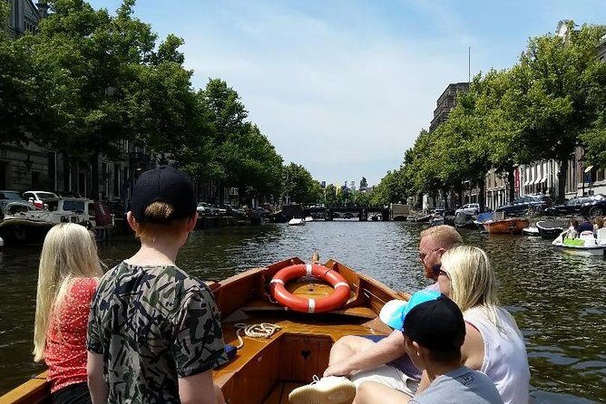 Open Dutch Boat! Silent electric drive. Nice cosy boat ride... - Who Should Consider This Tour?