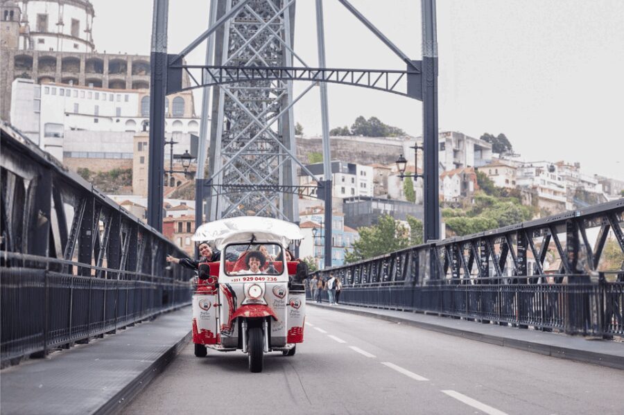 Oporto Tuk-Tuk Tour: Fast, Fun & Flexible  1H to Full Day! - Who Should Book This Tour?