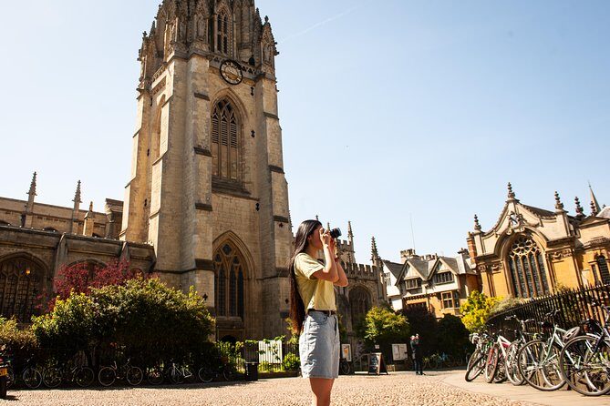 Oxford and Traditional Cotswolds Villages Small-Group Day Tour from London - Transportation and Group Size