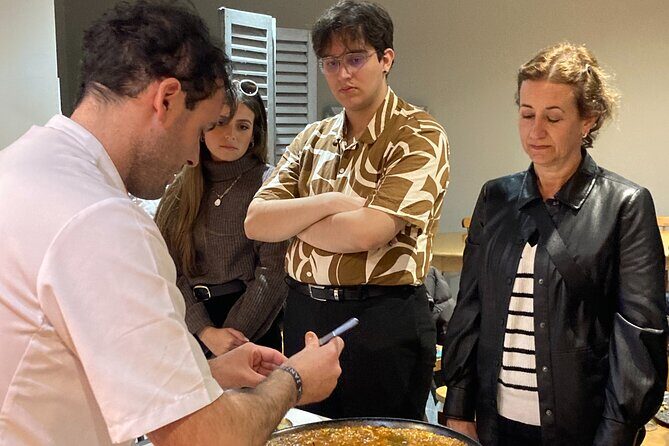 Paella Dining Experience - A Closer Look at the Experience