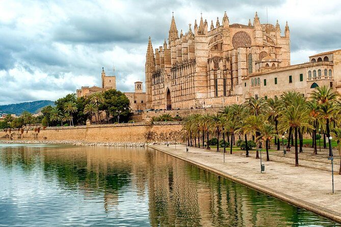 Palma de Mallorca Guided Tour with Hotel Pick up - Frequently Asked Questions