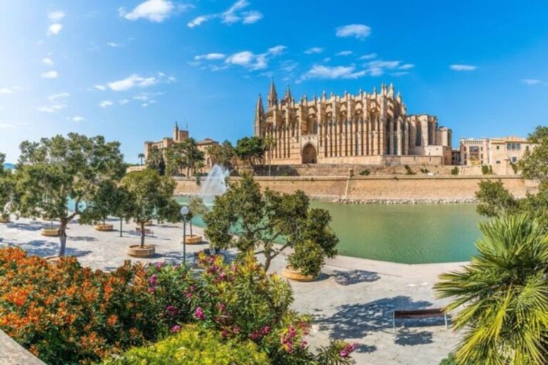 Palma de Mallorca: Private custom tour with a local guide - Discovering Palma de Mallorca: What You Can Expect