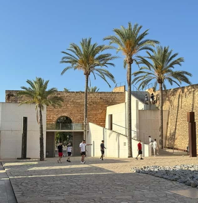 Palma in person and away from the crowds - The Sum Up