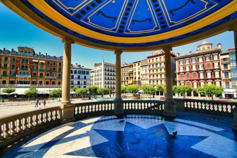 Pamplona: Private Guided Walking Tour - Who Should Take This Tour?