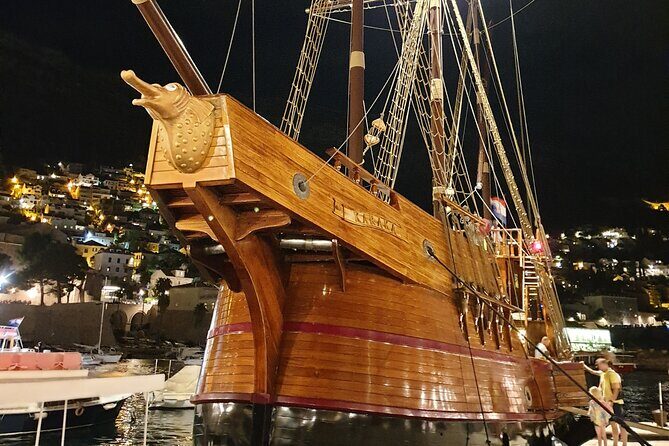 Panoramic Night Cruise from Dubrovnik with Karaka - Comfort and Convenience on Board